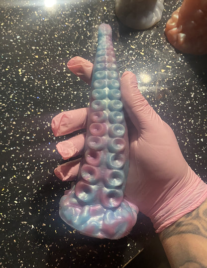 Tentacle toy